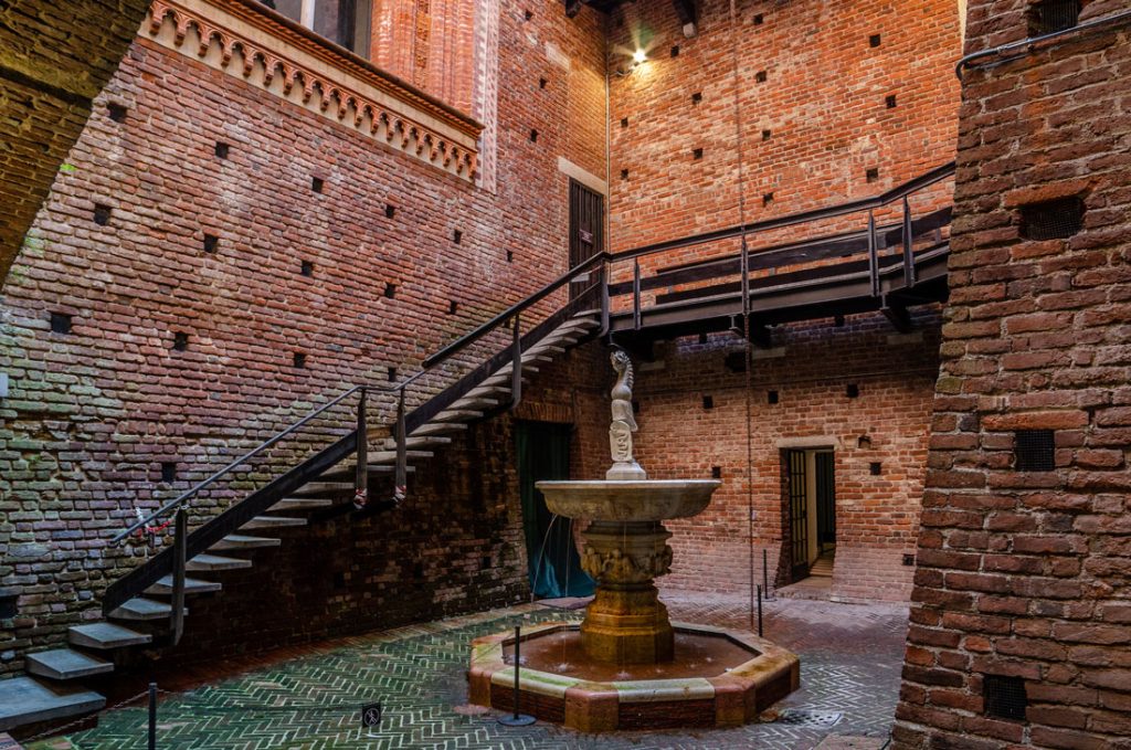 sforza-chateau