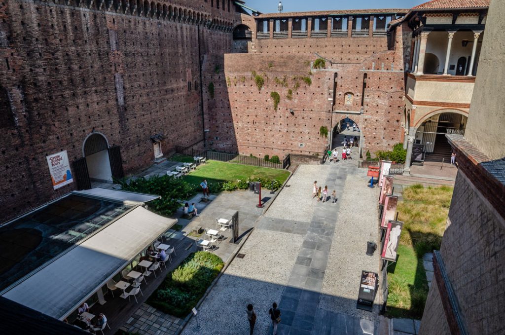 sforza-chateau-cafe